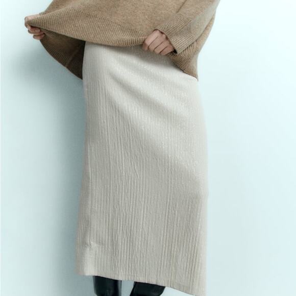 ZARA SEQUIN MIDI SKIRT - Picture 4 of 9